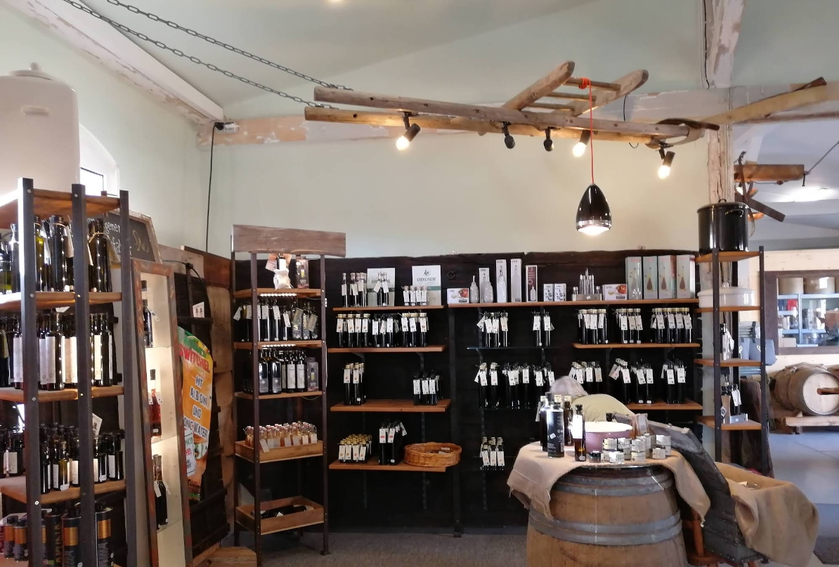 Albgut Münsingen Manufaktur-Laden Öle Essige regionale Produkte Schwäbische Alb