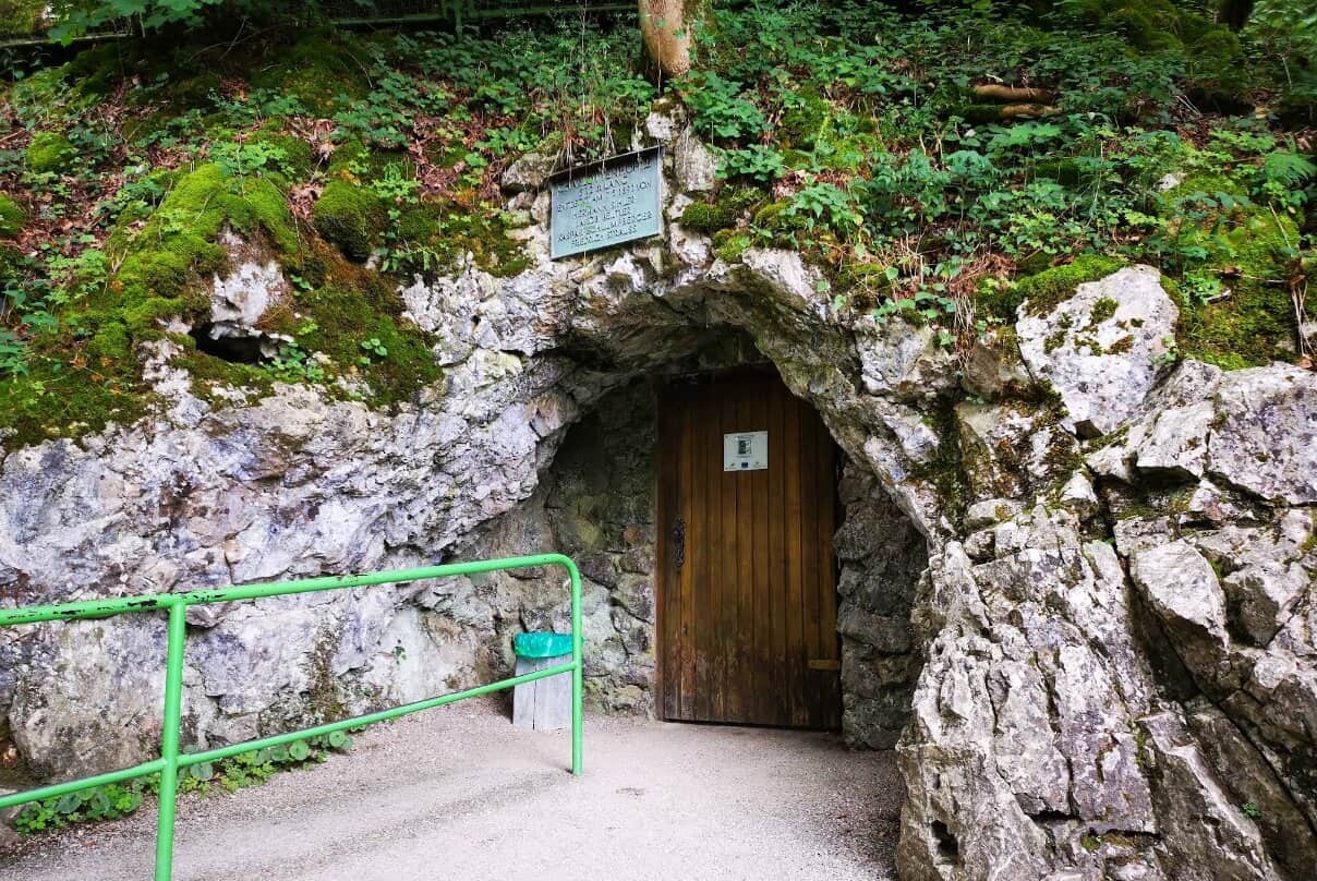 Charlottenhöhle Eingangsbereich Schwäbische Alb Besucherzentrum