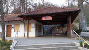 Eingang zur Bärenhöhle