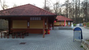 Der Kiosk mit kleinen Snacks und Getränken