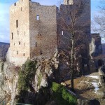 Ruine Reußenstein vorne