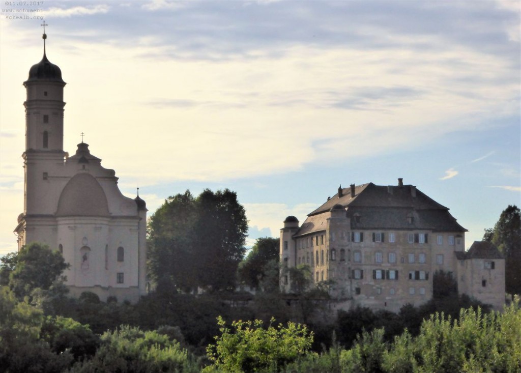 Schloss Hohenstadt mit Kirche